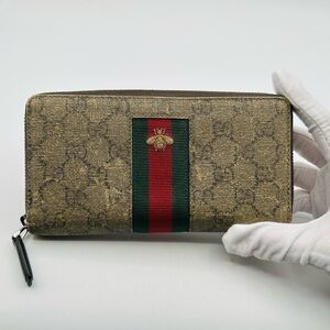 Gucci Supreme Sherry Line Leather Zippy Wallet